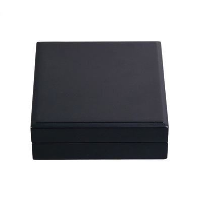 OEM ODM 검은 동전 발표 박스 MDF는 동전 메달 박스에 래커를 칠했습니다